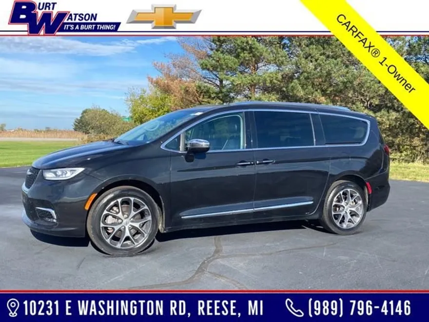 2021 Chrysler Pacifica Limited photo 1