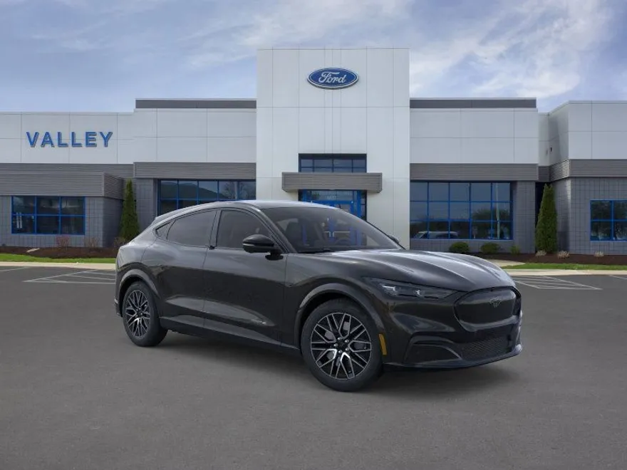 2025 Ford Mustang Mach-E Premium photo 1