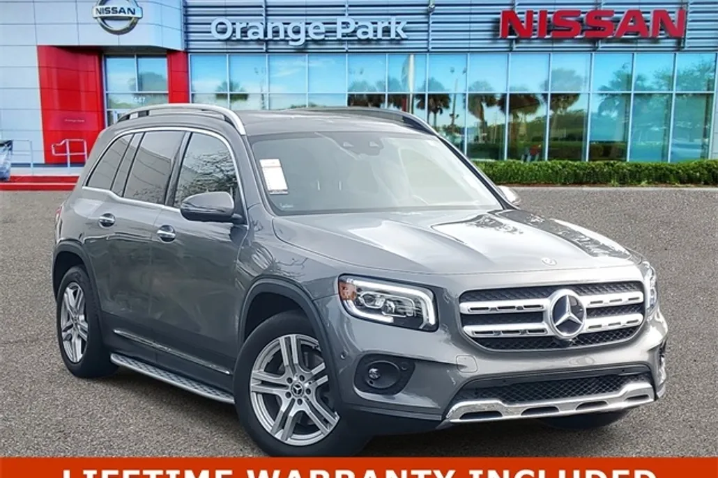2022 Mercedes Benz GLB 250 4MATIC photo 1