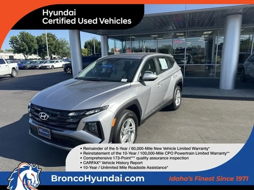 2025 Hyundai Tucson SE photo 1