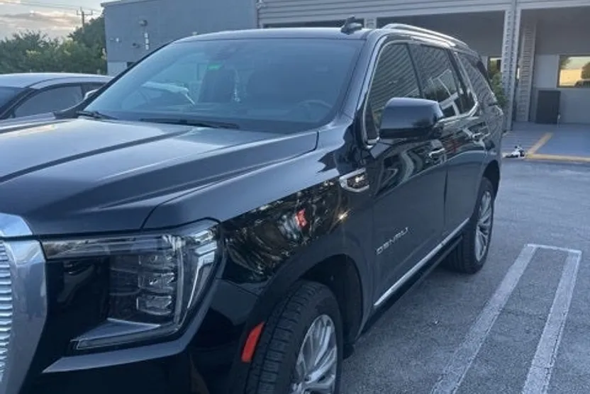 2022 Gmc Yukon Denali photo 1