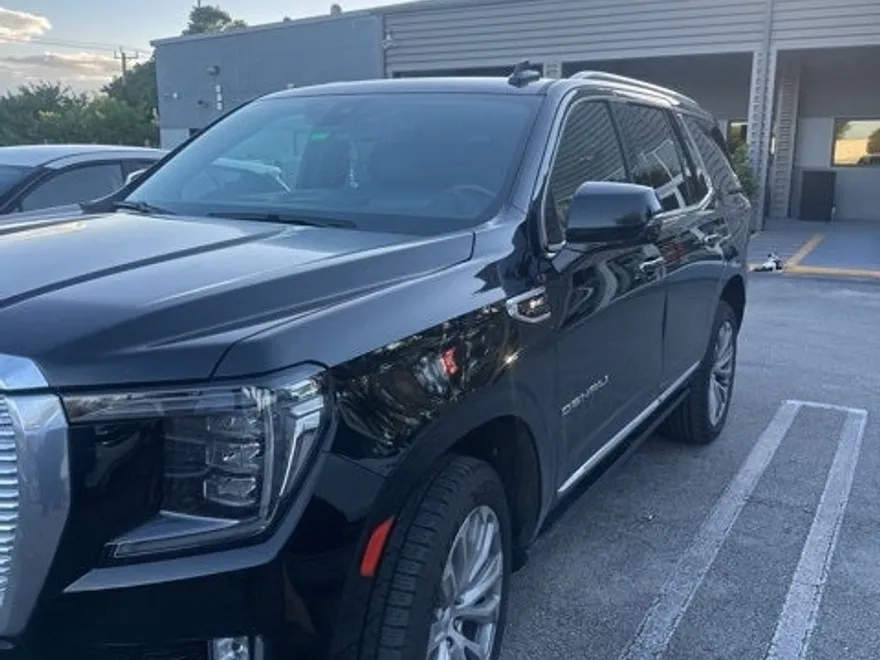 2022 Gmc Yukon Denali photo 1