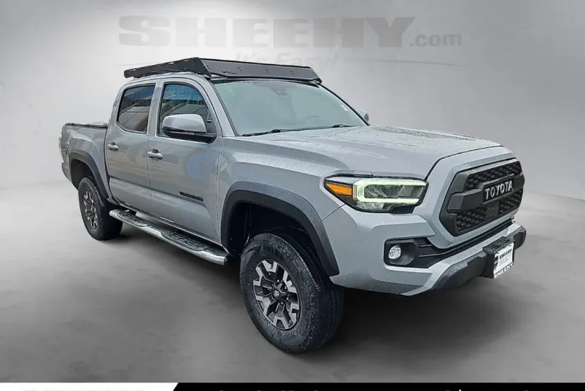 2021 Toyota Tacoma TRD Off-Road V6 photo 1