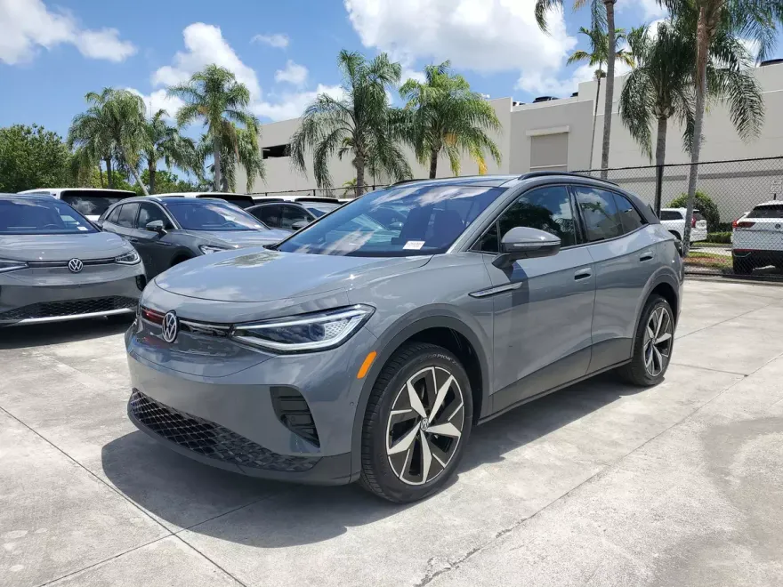 2025 Volkswagen ID.4 Pro S photo 1