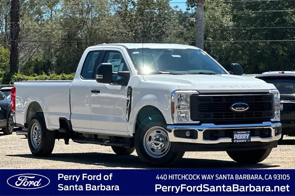 2025 Ford F-250 XL photo 1