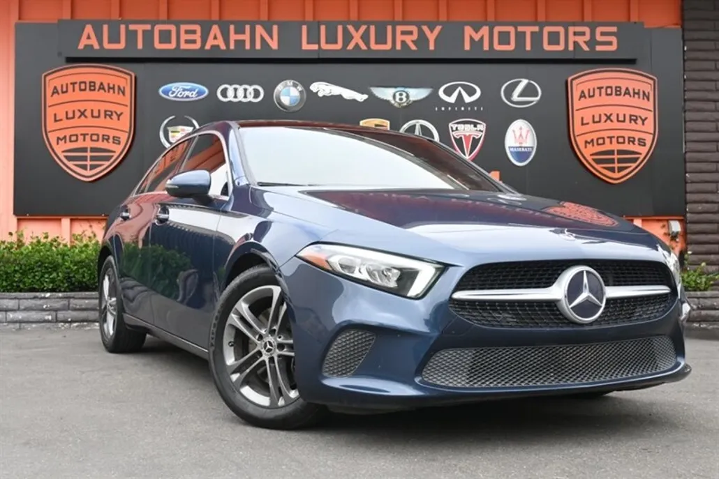 2020 Mercedes Benz A 220 photo 1