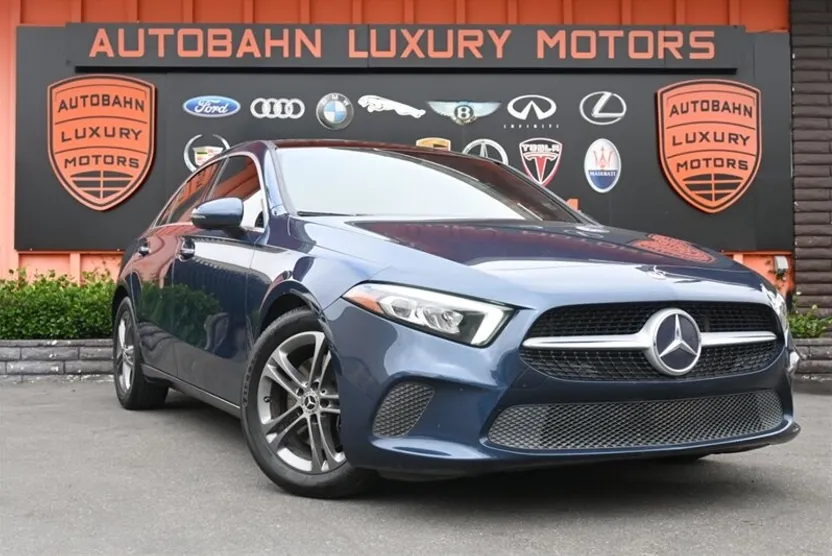 2020 Mercedes Benz A 220 photo 1