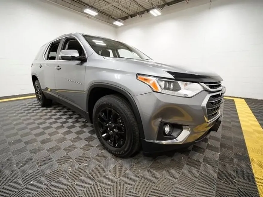 2018 Chevrolet Traverse Cloth photo 1