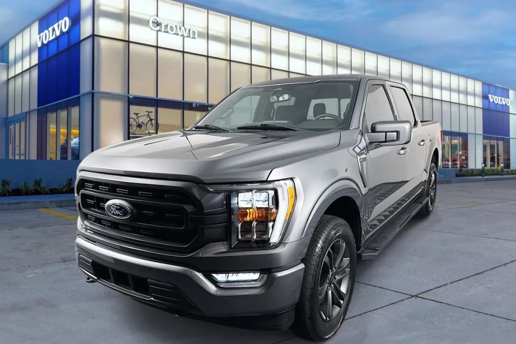 2023 Ford F-150 XLT photo 1