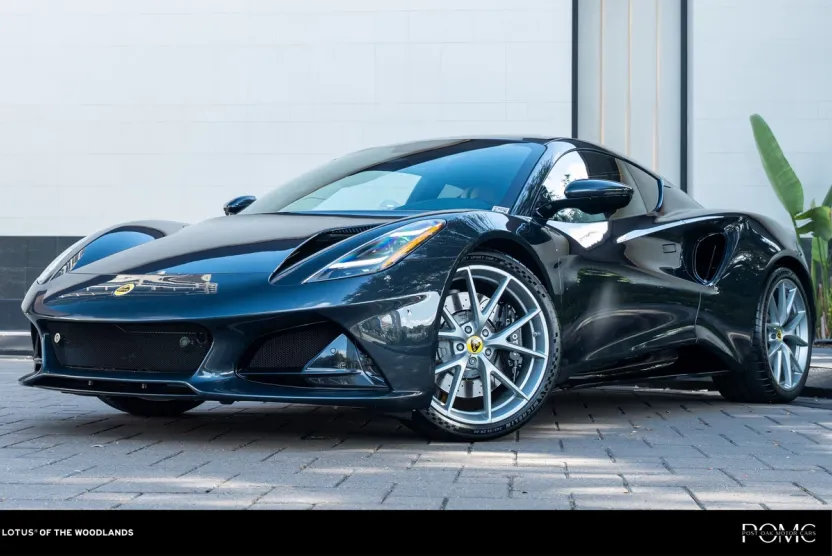 2024 Lotus Emira First Edition photo 1