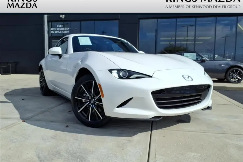 2024 Mazda MX-5 Miata Miata RF Grand Touring photo 1