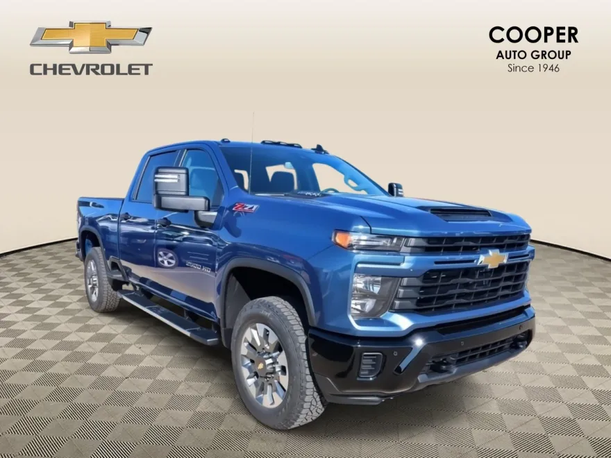 2026 Chevrolet Silverado 2500HD Custom photo 1