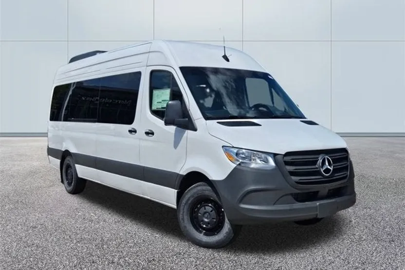 2025 Mercedes Benz Sprinter Passenger Van 2500 High Roof photo 1