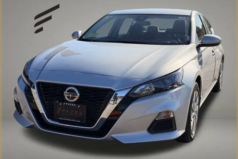2022 Nissan Altima 2.5 S photo 1