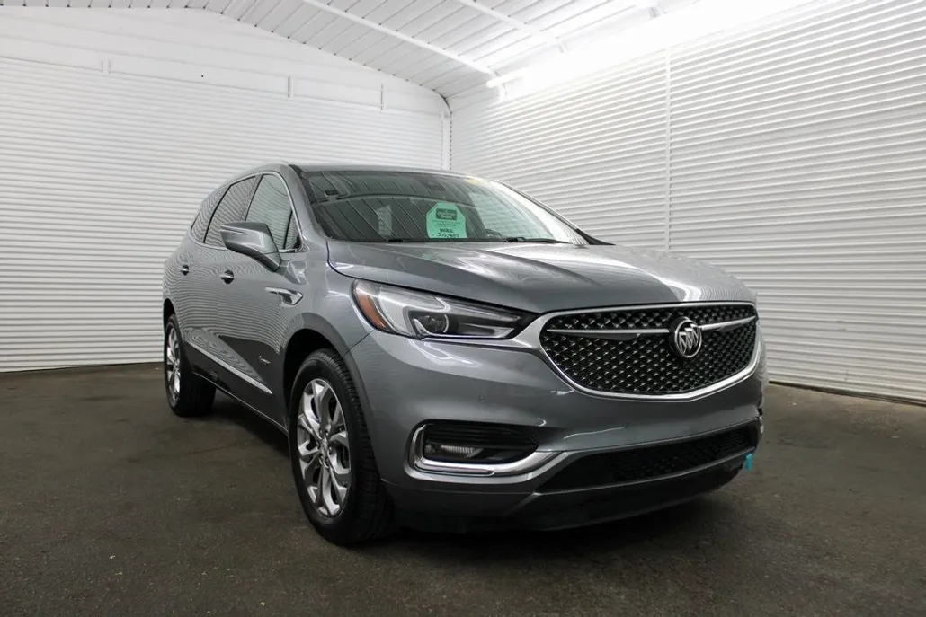 2021 Buick Enclave Avenir photo 1