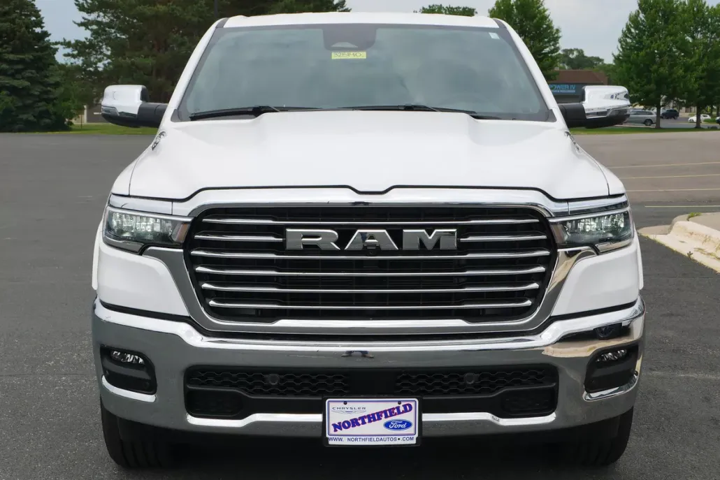 2025 Ram 1500 Laramie photo 1