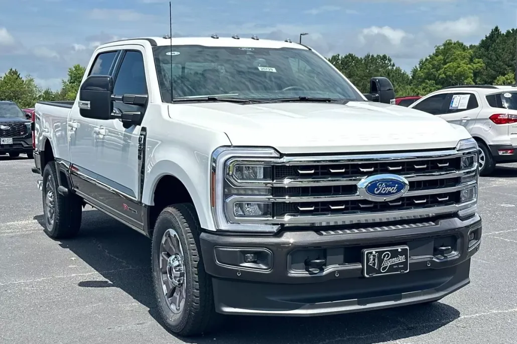 2025 Ford F-350 King Ranch photo 1