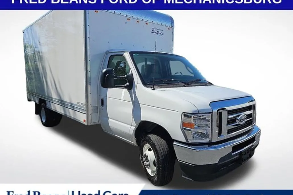 2024 Ford E-450 photo 1