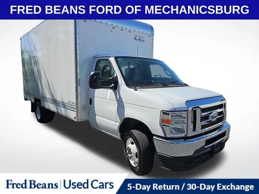 2024 Ford E-450 photo 1