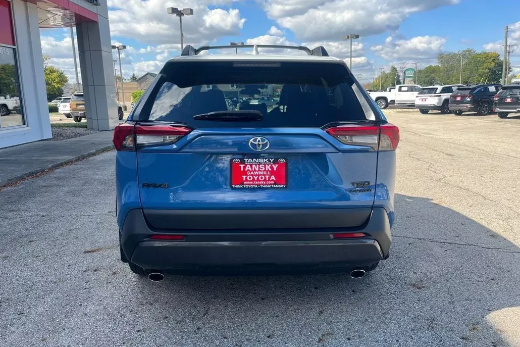 2024 Toyota RAV4 TRD photo 1