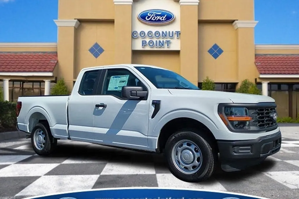 2025 Ford F-150 XL photo 1