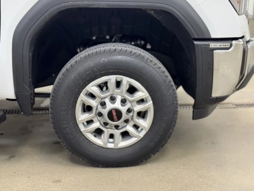 2025 Gmc Sierra Pro photo 1