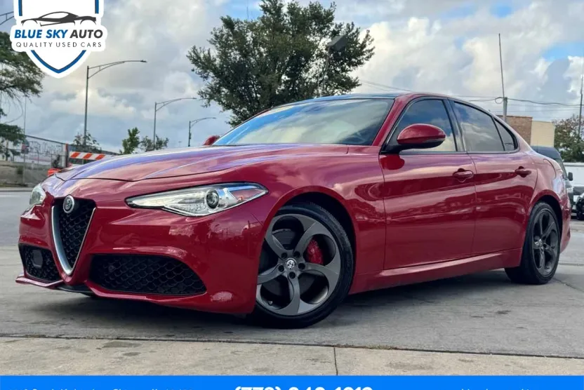 2017 Alfa Romeo Giulia photo 1