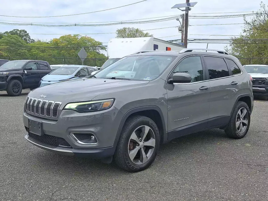 2019 Jeep Cherokee Limited photo 1