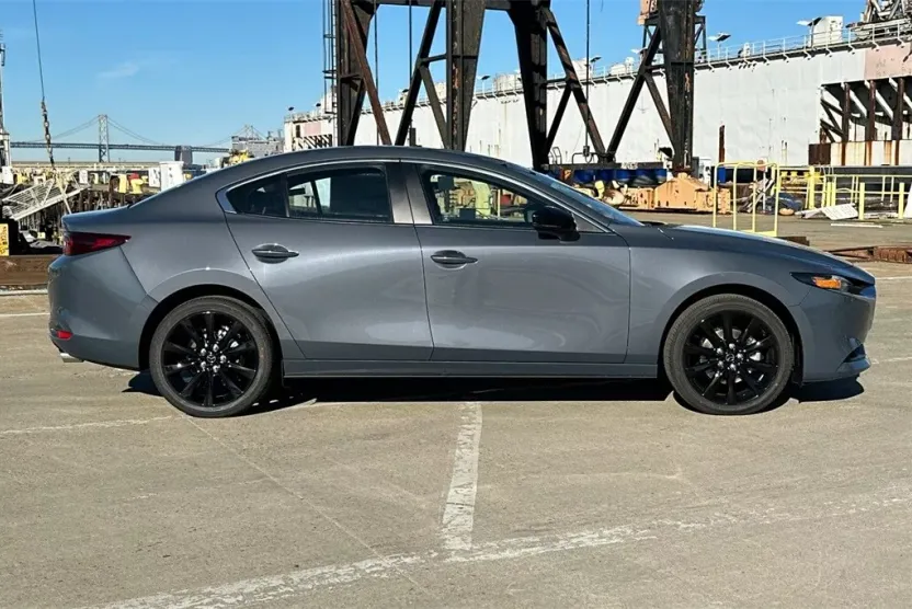 2025 Mazda Mazda3 Sedan 2.5 s Carbon photo 1