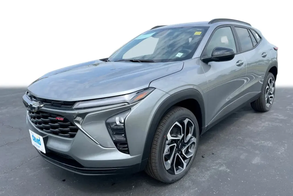 2025 Chevrolet Trax photo 1