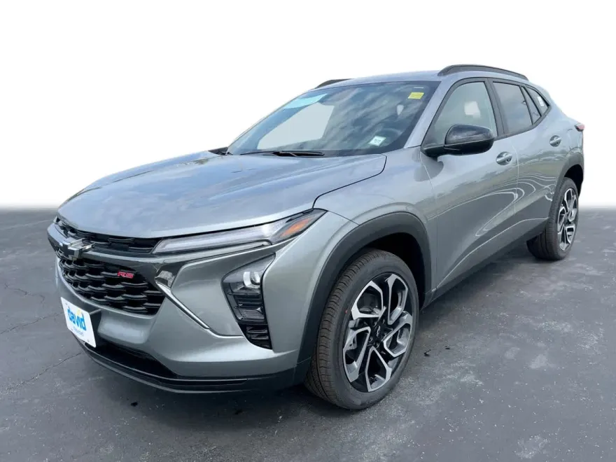 2025 Chevrolet Trax photo 1