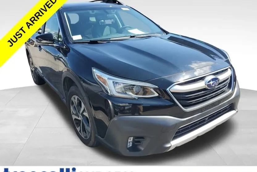 2020 Subaru Outback Limited photo 1