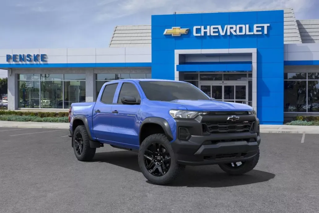 2025 Chevrolet Colorado Trail Boss photo 1