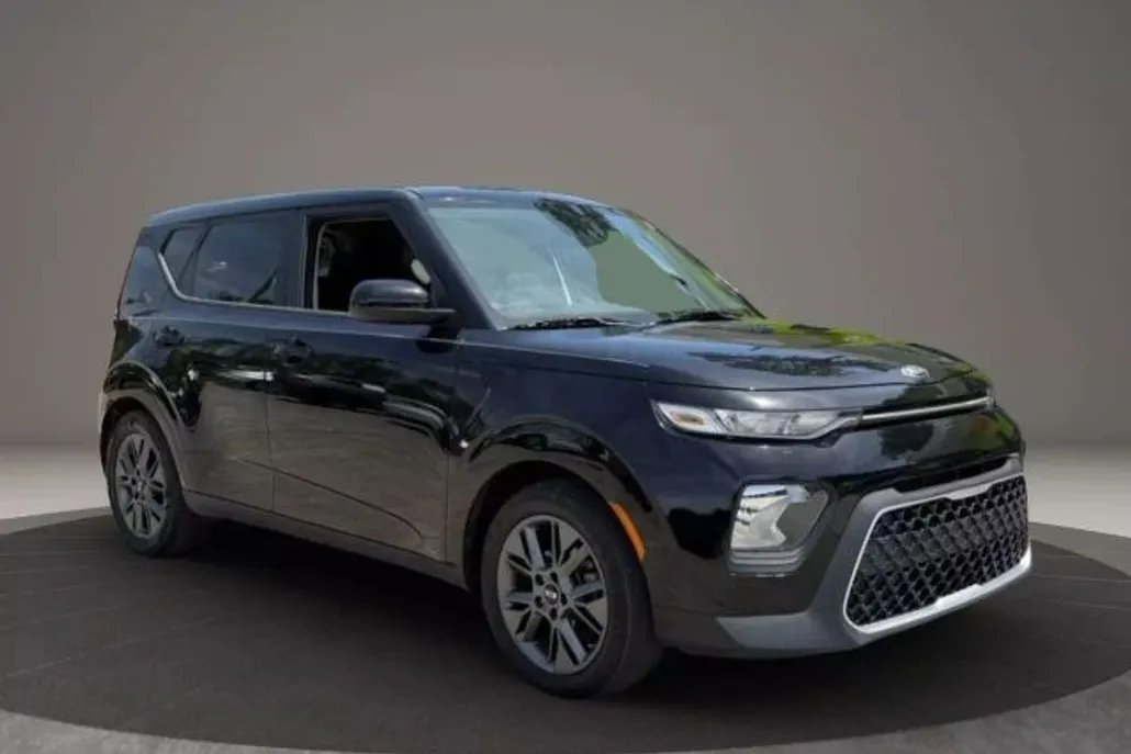2021 Kia Soul S photo 1