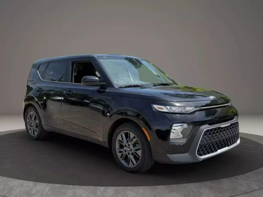 2021 Kia Soul S photo 1