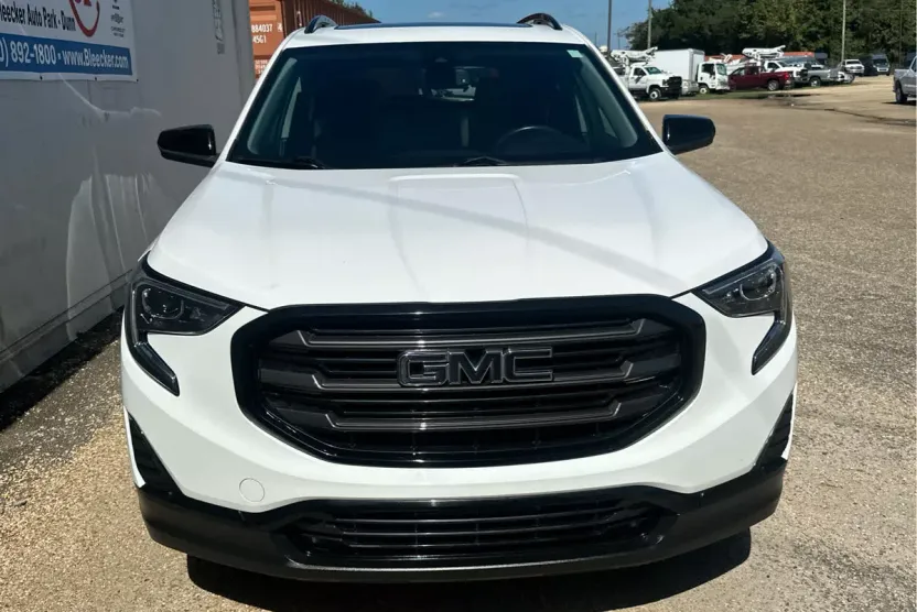 2021 Gmc Terrain SLE photo 1