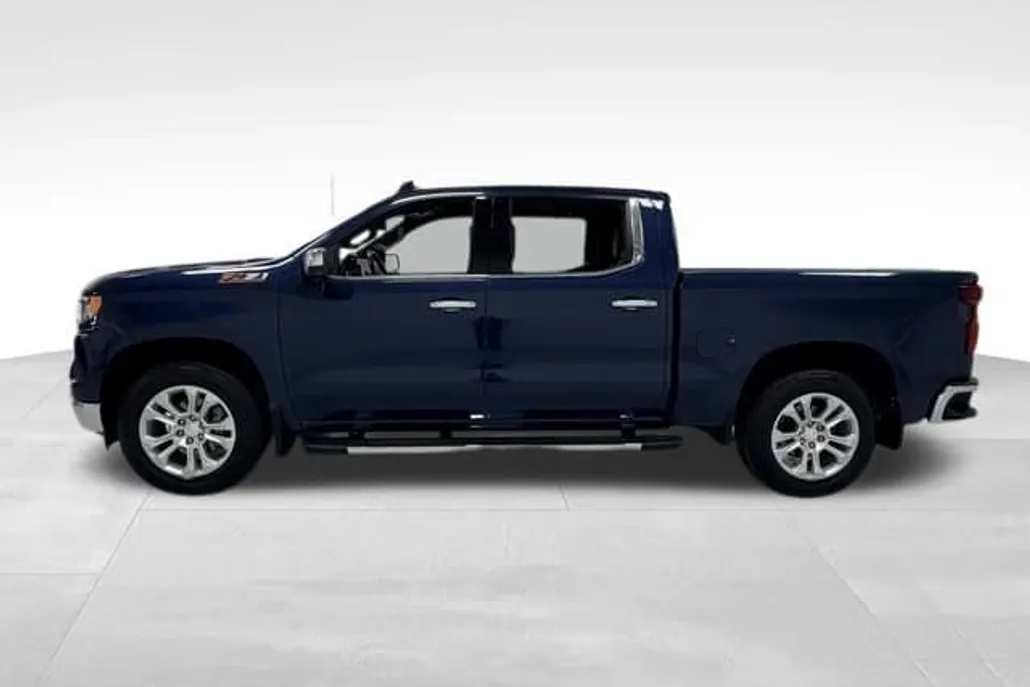 2023 Chevrolet Silverado 1500 LTZ photo 1