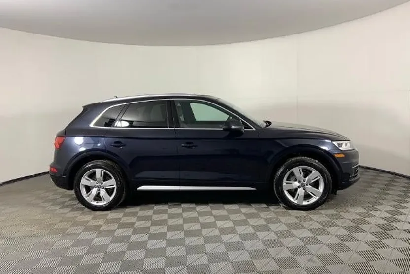 2018 Audi Q5 TFSI Premium Plus photo 1
