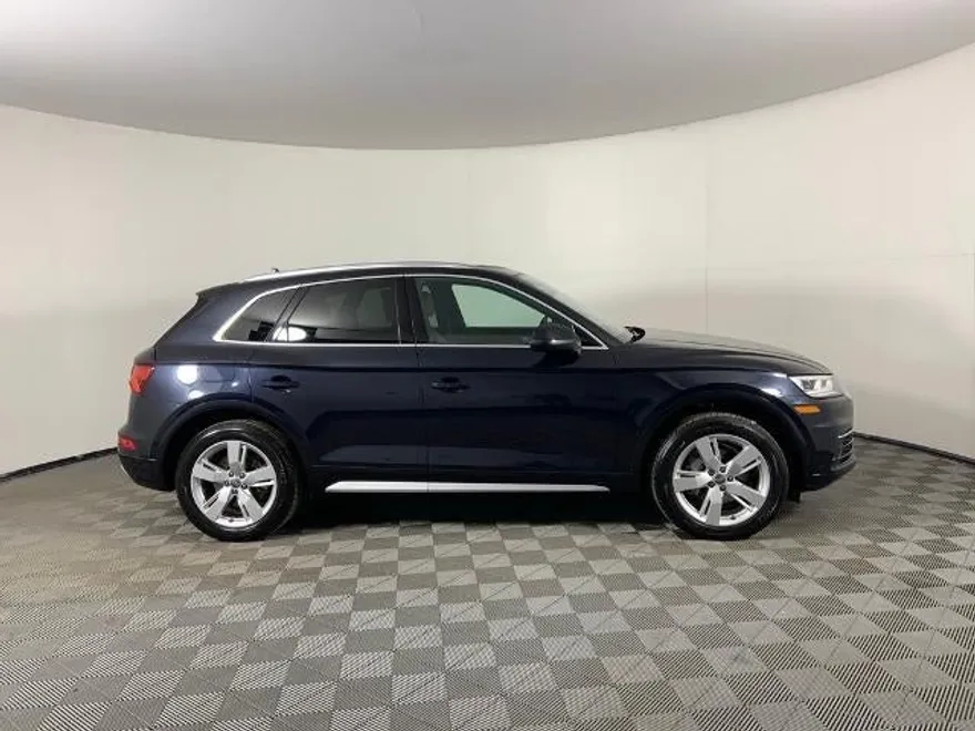 2018 Audi Q5 TFSI Premium Plus photo 1