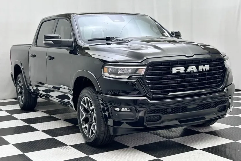 2025 Ram 1500 Laramie photo 1