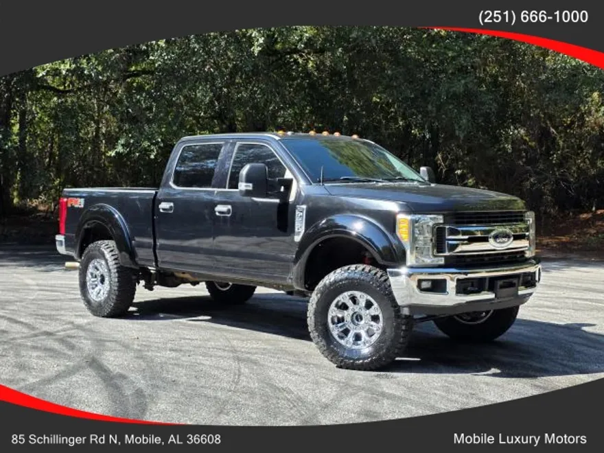 2017 Ford F-250 XLT photo 1
