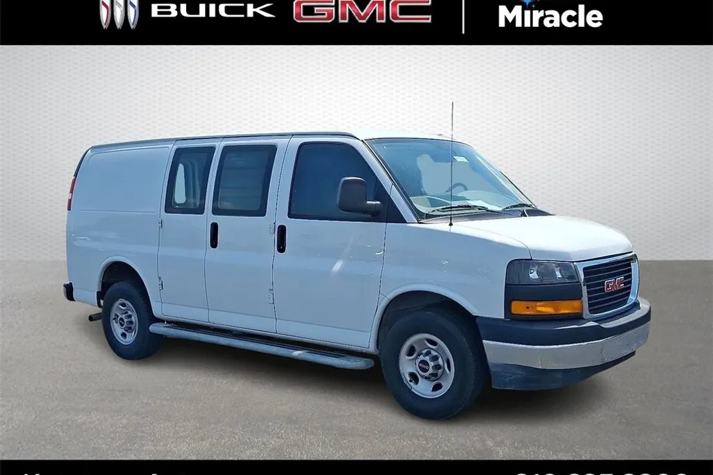 2023 Gmc Savana Cargo 2500 photo 1
