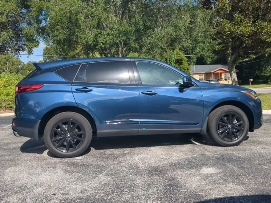 2025 Acura RDX photo 1