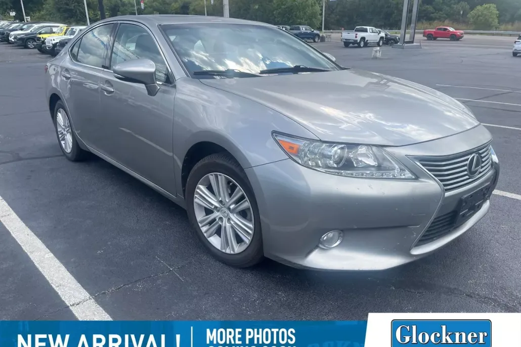 2015 Lexus ES 350 photo 1
