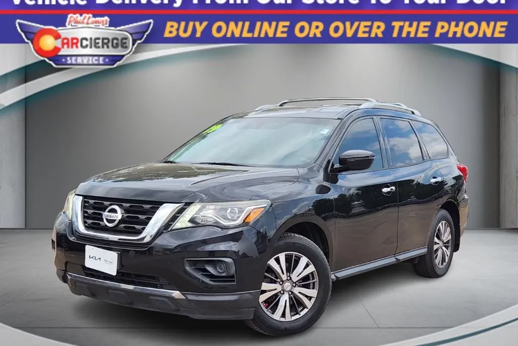 2019 Nissan Pathfinder S photo 1
