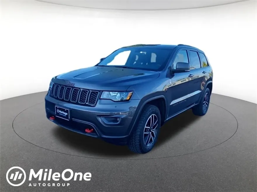 2021 Jeep Grand Cherokee Trailhawk photo 1