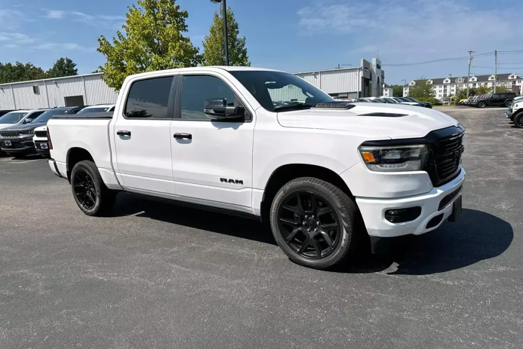 2023 Ram 1500 Laramie photo 1