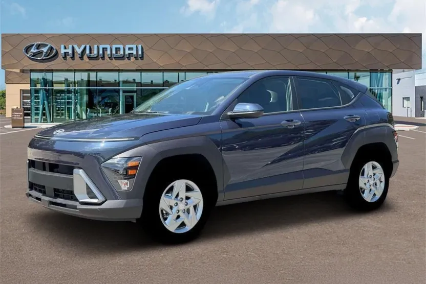2026 Hyundai Kona SE photo 1