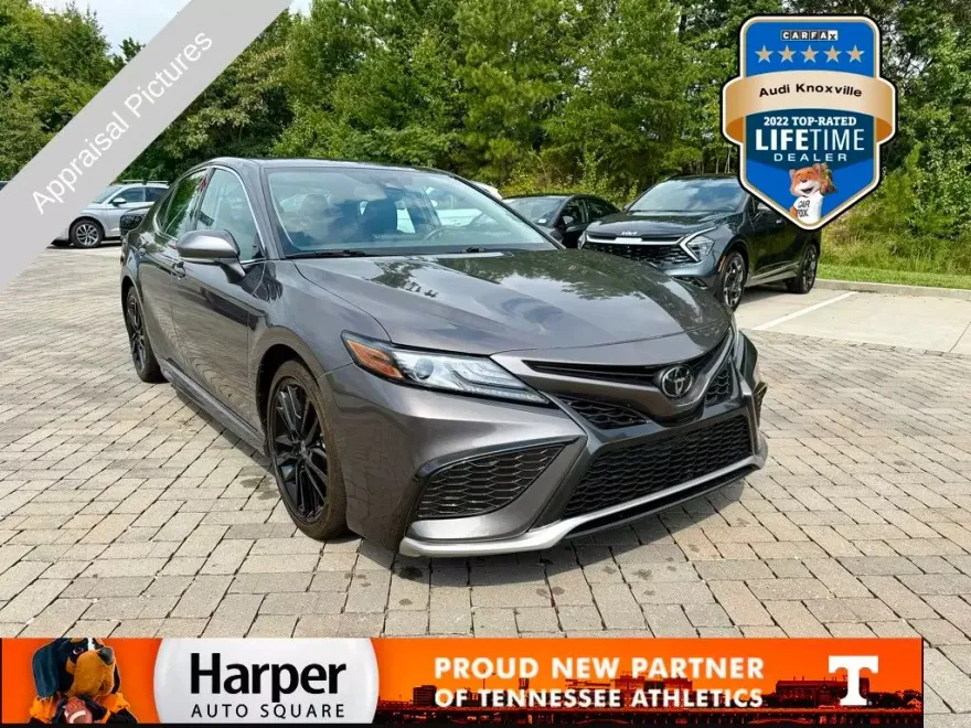 2023 Toyota Camry XSE photo 1