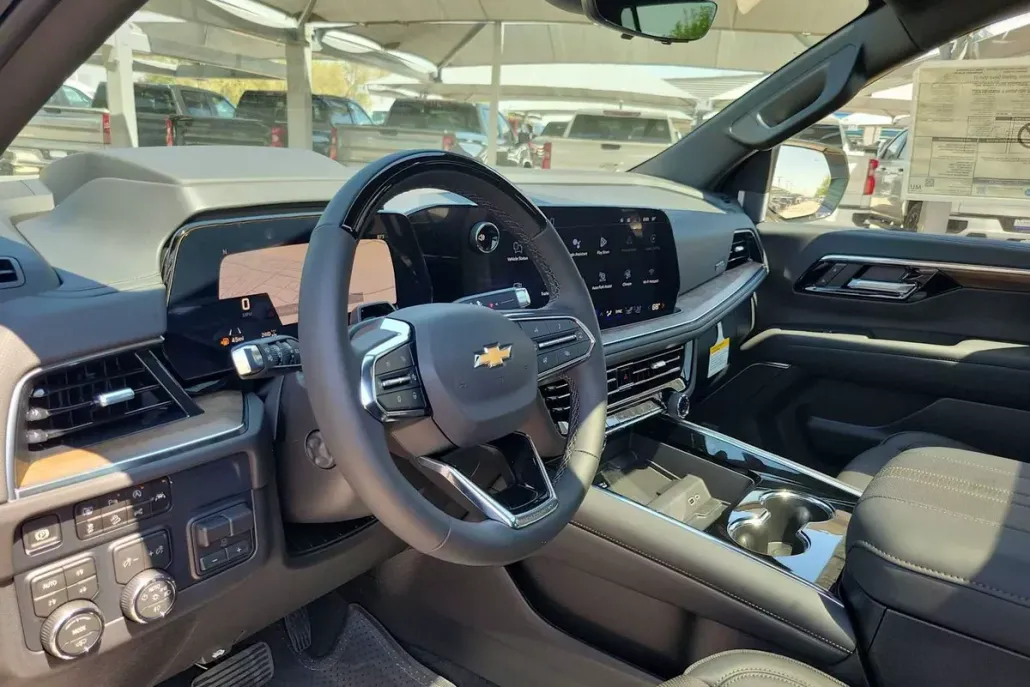 2026 Chevrolet Suburban High Country photo 1